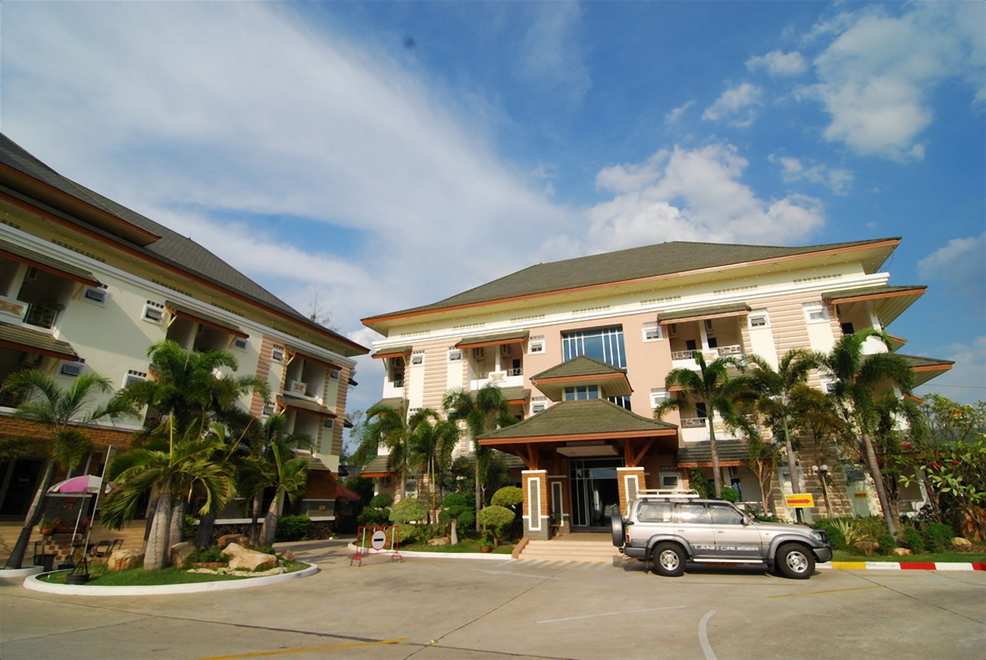 Sabai Hotel Nakhonratchasima Dış mekan fotoğraf